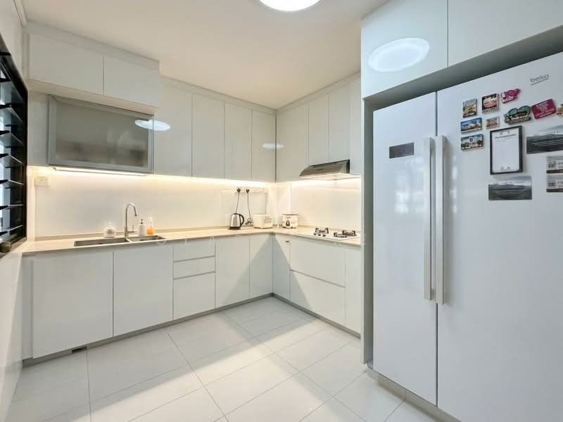615 Woodlands Avenue 4, 615 Woodlands Avenue 4, 3 Bedrooms, 1,313 sqft, HDB Flat For Sale, by Gladys Kee, 500140632 - Kitchen - PropertyGuru.com.sg