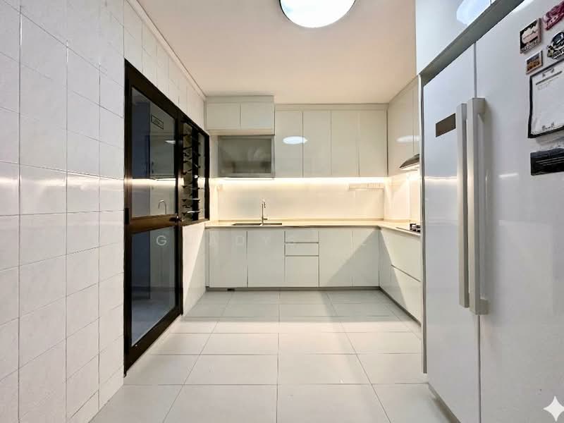 615 Woodlands Avenue 4, 615 Woodlands Avenue 4, 3 Bedrooms, 1,313 sqft, HDB Flat For Sale, by Gladys Kee, 500140632 - Kitchen - PropertyGuru.com.sg