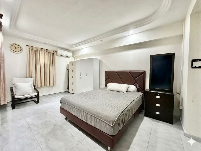 615 Woodlands Avenue 4, 615 Woodlands Avenue 4, 3 Bedrooms, 1,313 sqft, HDB Flat For Sale, by Gladys Kee, 500140632 - Bedroom - PropertyGuru.com.sg