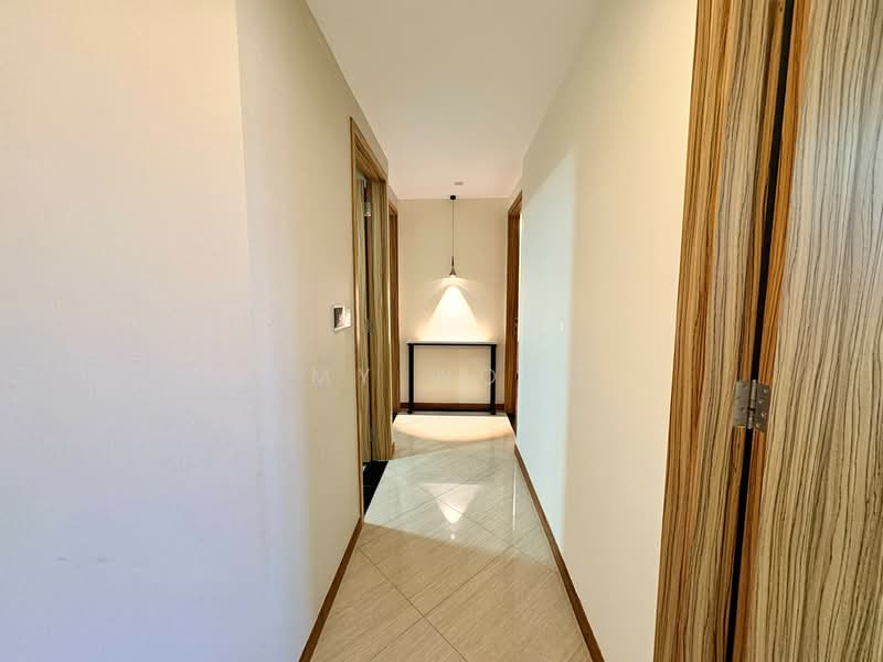 FLO Residence, 11 Punggol Field Walk, 4 Bedrooms, 1,345 sqft, Condominium For Sale, by Emy Wong, 500140633 - Corridor to Bedrooms - PropertyGuru.com.sg