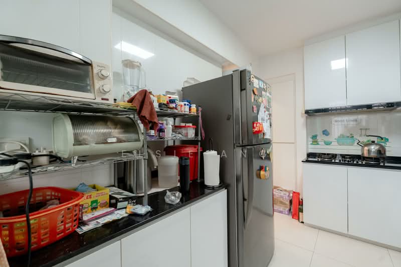 604B Tampines Avenue 9, 604B Tampines Avenue 9, 3 Bedrooms, 990 sqft, HDB Flat For Sale, by Elsie Ang, 500140638 - Kitchen - PropertyGuru.com.sg