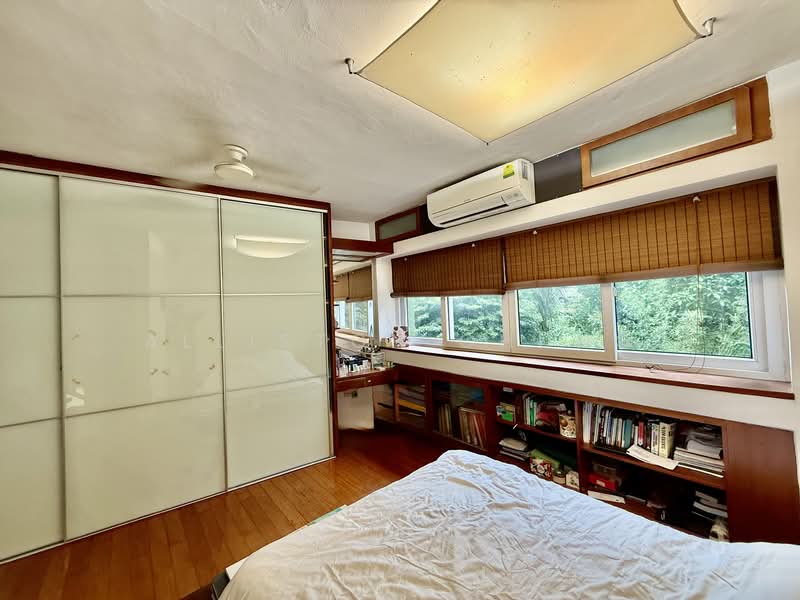 Pine Grove, 1M Pine Grove, 3 Bedrooms, 1,927 sqft, Condominium For Sale, by Alliston Chung, 500140644 - Bedroom - PropertyGuru.com.sg