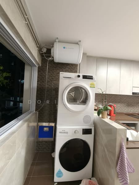 626 Yishun Street 61, 626 Yishun Street 61, Room Rental, 150 sqft, HDB Flat For Rent, by Doris Kang, 500140645 - Balcony - PropertyGuru.com.sg