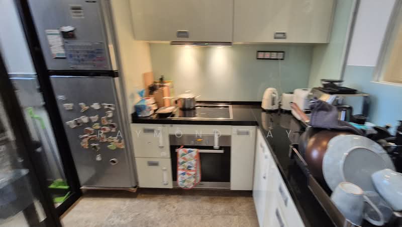 Unit in Kembangan / Telok Kurau, , 4 Bedrooms, 2,121 sqft, Condominium For Sale, by Raymond Tay, 500140653 - Kitchen - PropertyGuru.com.sg