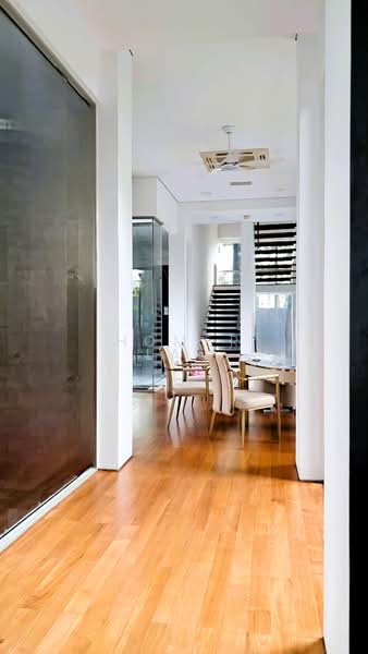 Lovely GCB for rent in Chatsworth park, , 6 Bedrooms, 15,081 sqft, Good Class Bungalow For Rent, by Homer Lau, 500140658 - Interior - PropertyGuru.com.sg