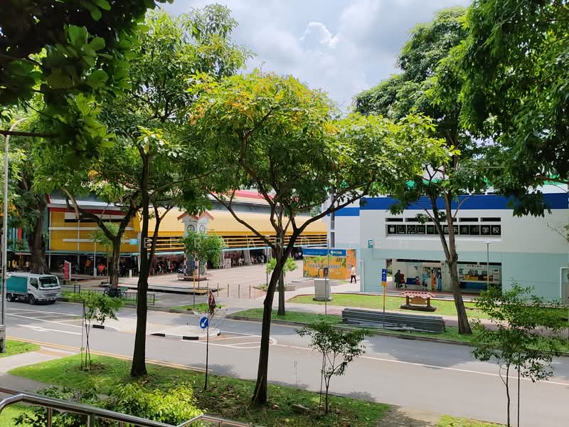 578 Ang Mo Kio Avenue 10, 578 Ang Mo Kio Avenue 10, 2 Bedrooms, 720 sqft, HDB Flat For Sale, by Bernard Keh, 500140662 - Exterior - PropertyGuru.com.sg
