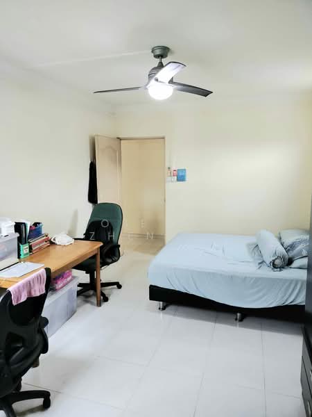 308 Woodlands Avenue 1, 308 Woodlands Avenue 1, 7 Bedrooms, 2,034 sqft, HDB Flat For Sale, by Jose Loh Zhenhao, 500140668 - Bedroom - PropertyGuru.com.sg