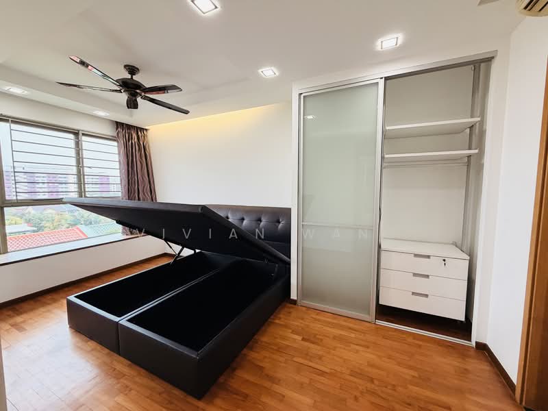 The Calrose, 511 Yio Chu Kang Road, 3 Bedrooms, 2,153 sqft, Condominium For Rent, by Vivian Wang, 500140675 - Bedroom - PropertyGuru.com.sg