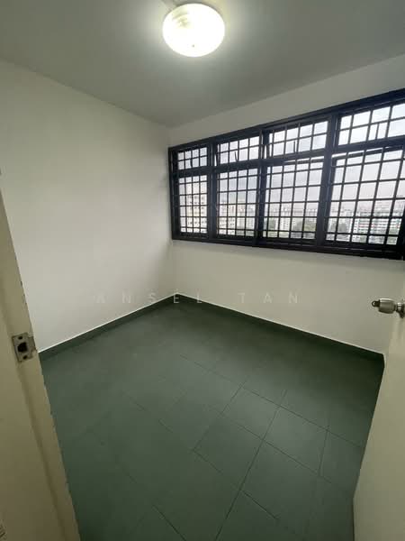 Very High Floor HDB for Sale - 9-min walk to Bedok MRT!, , 2 Bedrooms, 700 sqft, HDB Flat For Sale, by Ansel Tan, 500140678 - Utility Room - PropertyGuru.com.sg