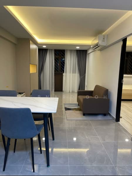 112 Commonwealth Crescent, 112 Commonwealth Crescent, 2 Bedrooms, 764 sqft, HDB Flat For Rent, by Bernard Goh, 500140680 - Living Room - PropertyGuru.com.sg