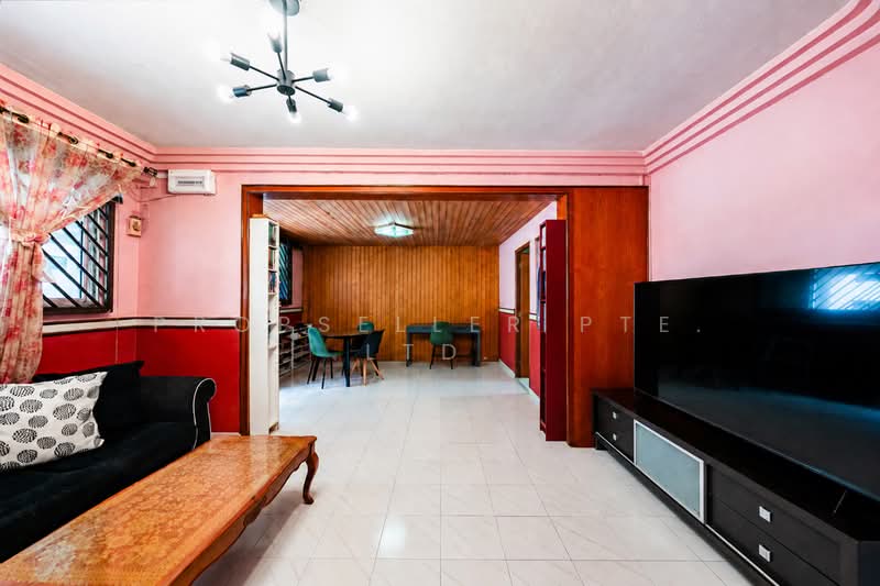 241 Bukit Panjang Ring Road, 241 Bukit Panjang Ring Road, 3 Bedrooms, 1,163 sqft, HDB Flat For Sale, by ADNIX LIU, 500140683 - Living Room - PropertyGuru.com.sg