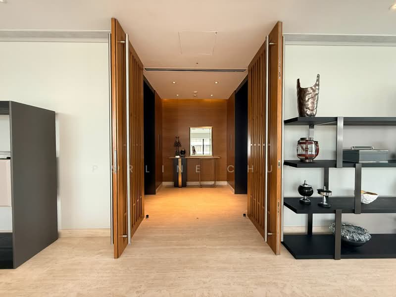 Hana, 8 Tomlinson Road, 4 Bedrooms, 3,531 sqft, Apartment For Rent, by Perline Chua, 500140691 - Entrance - PropertyGuru.com.sg