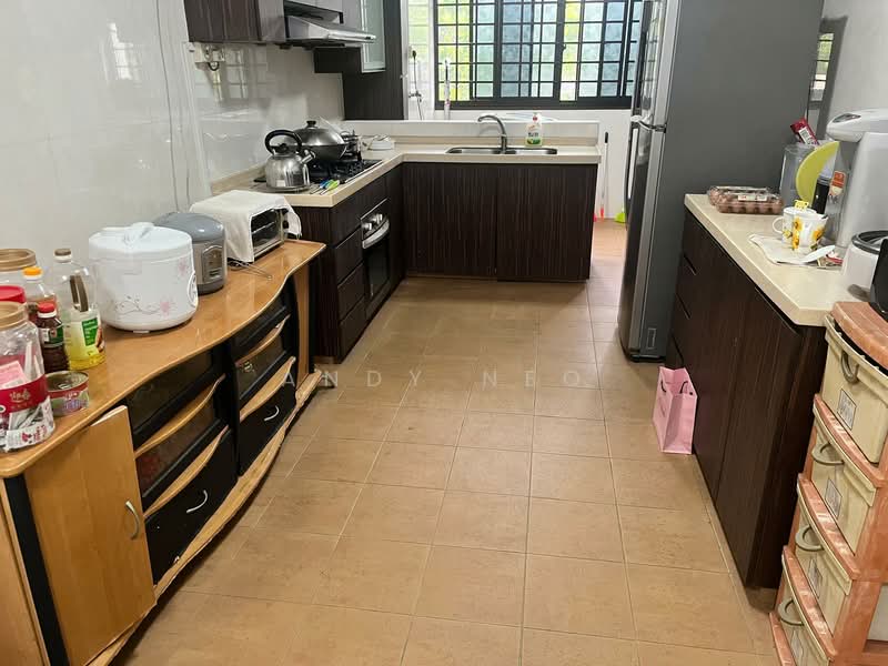 180 Ang Mo Kio Avenue 5, 180 Ang Mo Kio Avenue 5, 2 Bedrooms, 730 sqft, HDB Flat For Sale, by Andy Neo, 500140693 - Kitchen - PropertyGuru.com.sg