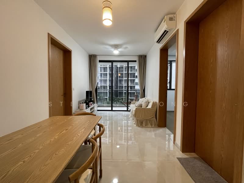 Penrose, 22 Sims Drive, 2 Bedrooms, 700 sqft, Condominium For Sale, by Stephen Chong, 500140695 - Living Room - PropertyGuru.com.sg