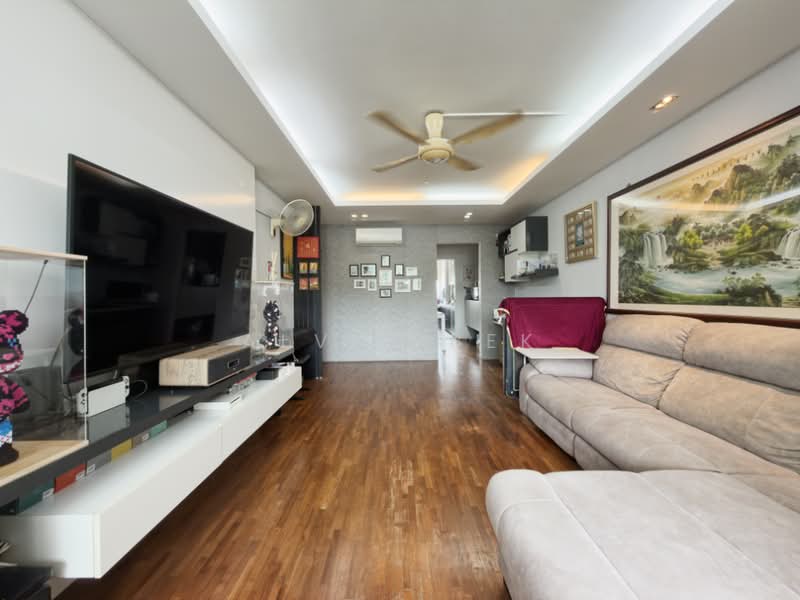 250 Bukit Batok East Avenue 5, 250 Bukit Batok East Avenue 5, 3 Bedrooms, 1,109 sqft, HDB Flat For Sale, by Alvin Bek, 500140702 - Living Room - PropertyGuru.com.sg