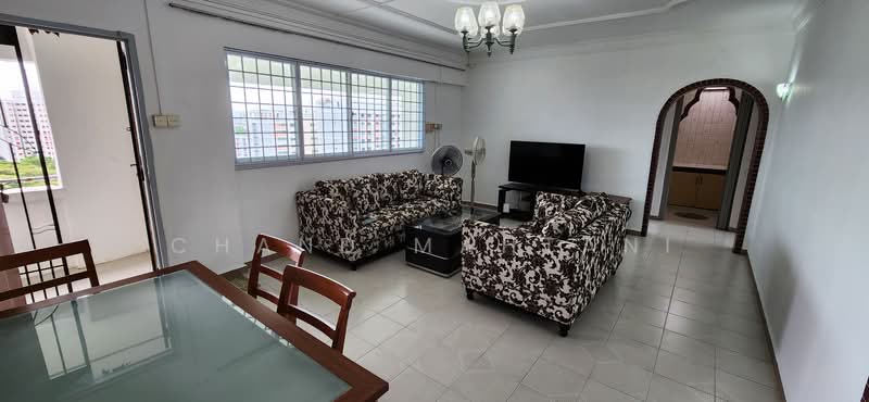 217 Serangoon Avenue 4, 217 Serangoon Avenue 4, 3 Bedrooms, 980 sqft, HDB Flat For Rent, by Chand Mahtani, 500140708 - Living Room - PropertyGuru.com.sg
