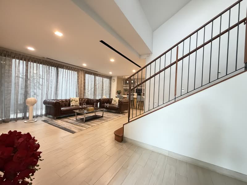 RARE GEM. DETACHED HOUSE with LIFT in DISTRICT 15. 1km to Kong Hwa and Tanjong Katong Primary School, Poole/ Swanage/ Wareham Road/Crescent Road/, 10+ Bedrooms, 10,900 sqft, Detached House For Sale, by Irene Tow, 500140710 - Living Room - PropertyGuru.com.sg
