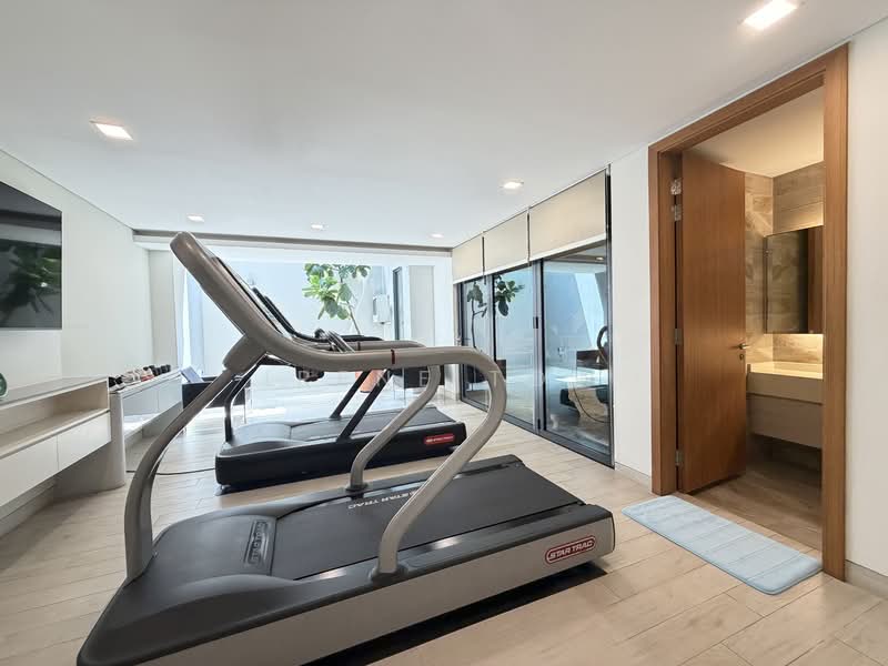 RARE GEM. DETACHED HOUSE with LIFT in DISTRICT 15. 1km to Kong Hwa and Tanjong Katong Primary School, Poole/ Swanage/ Wareham Road/Crescent Road/, 10+ Bedrooms, 10,900 sqft, Detached House For Sale, by Irene Tow, 500140710 - Gym - PropertyGuru.com.sg