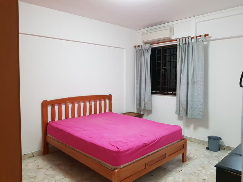 274 Tampines Street 22, 274 Tampines Street 22, 2 Bedrooms, 785 sqft, HDB Flat For Rent, by Shalyn Loh, 500140714 - Bedroom - PropertyGuru.com.sg