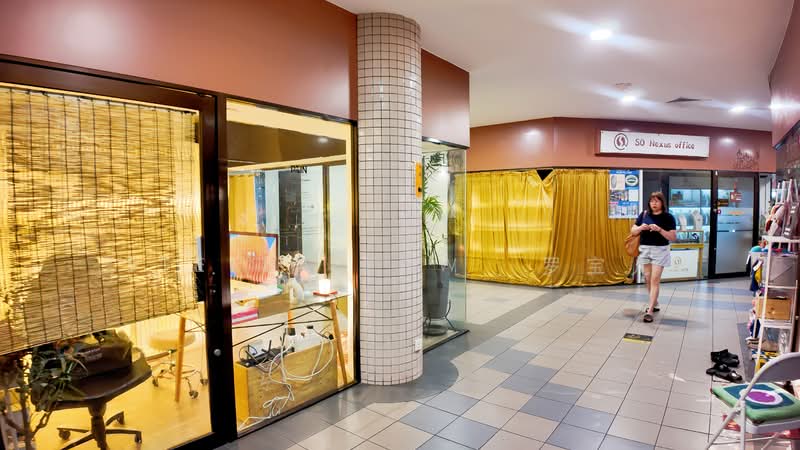 Furama Hotel, Eu Tong Sen Street, Chinatown / Tanjong Pagar, 236 sqft, Mall Shop For Rent, by Stella Law 罗宝儿, 500140722 - Interior - CommercialGuru.com.sg