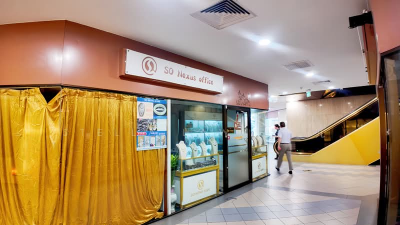 Furama Hotel, Eu Tong Sen Street, Chinatown / Tanjong Pagar, 236 sqft, Mall Shop For Rent, by Stella Law 罗宝儿, 500140722 - Interior - CommercialGuru.com.sg
