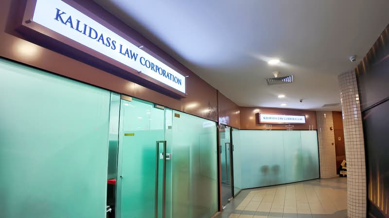 Furama Hotel, Eu Tong Sen Street, Chinatown / Tanjong Pagar, 236 sqft, Mall Shop For Rent, by Stella Law 罗宝儿, 500140722 - Corridor - CommercialGuru.com.sg