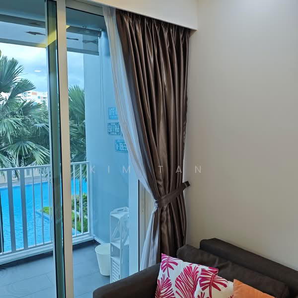 1 Canberra, 7 Canberra Drive, 3 Bedrooms, 1,044 sqft, Executive Condominium For Rent, by Kim Tan, 500140723 - Balcony - PropertyGuru.com.sg