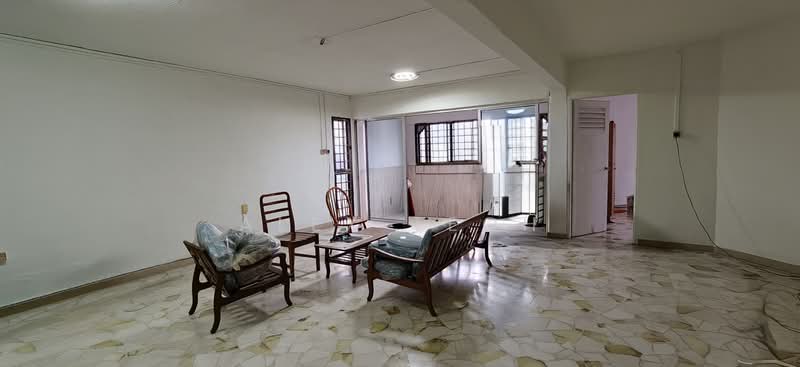 111 Bukit Batok West Avenue 6, 111 Bukit Batok West Avenue 6, 3 Bedrooms, 1,421 sqft, HDB Flat For Sale, by Alex Teoh, 500140728 - Living Room - PropertyGuru.com.sg