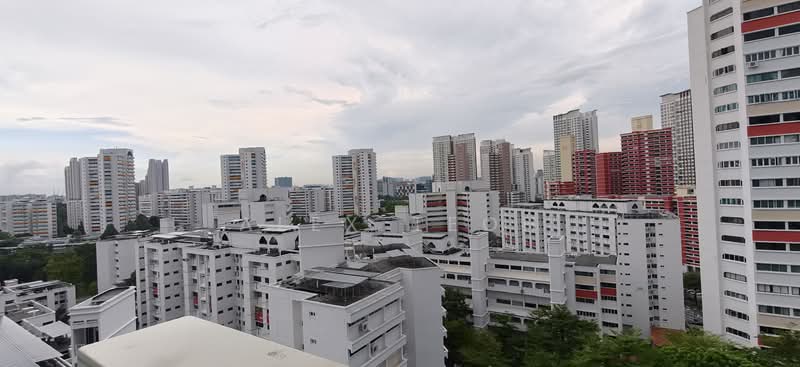 111 Bukit Batok West Avenue 6, 111 Bukit Batok West Avenue 6, 3 Bedrooms, 1,421 sqft, HDB Flat For Sale, by Alex Teoh, 500140728 - Exterior - PropertyGuru.com.sg