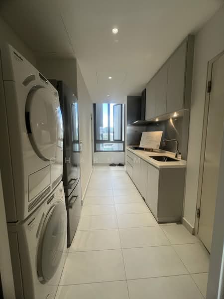 Seascape @ Sentosa Cove, 55 Cove Way, 3 Bedrooms, 2,174 sqft, Condominium For Sale, by Charm May Thu, 500140730 - Kitchen - PropertyGuru.com.sg
