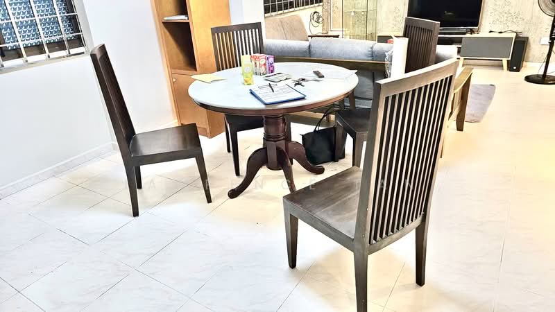 333 Sembawang Close, 333 Sembawang Close, 3 Bedrooms, 1,076 sqft, HDB Flat For Rent, by Lawrence Tan, 500140733 - Dining Room - PropertyGuru.com.sg