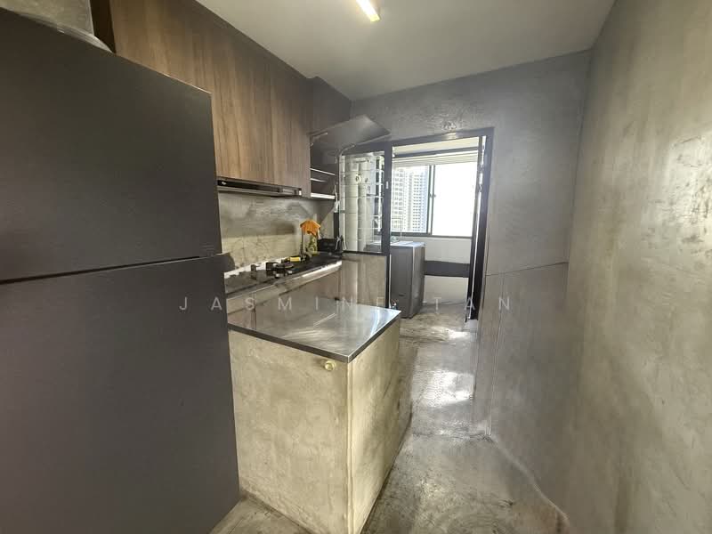 472C Fernvale Street, 472C Fernvale Street, 3 Bedrooms, 1,000 sqft, HDB Flat For Sale, by Jasmine Tan, 500140734 - Kitchen - PropertyGuru.com.sg