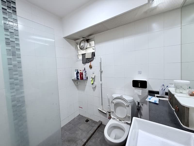 612B Punggol Drive, 612B Punggol Drive, 3 Bedrooms, 1,001 sqft, HDB Flat For Sale, by Bjorn Lim, 500140738 - Bathroom - PropertyGuru.com.sg
