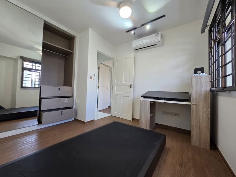 152 Rivervale Crescent, 152 Rivervale Crescent, 2 Bedrooms, 980 sqft, HDB Flat For Rent, by Andass Teu, 500140744 - Bedroom - PropertyGuru.com.sg