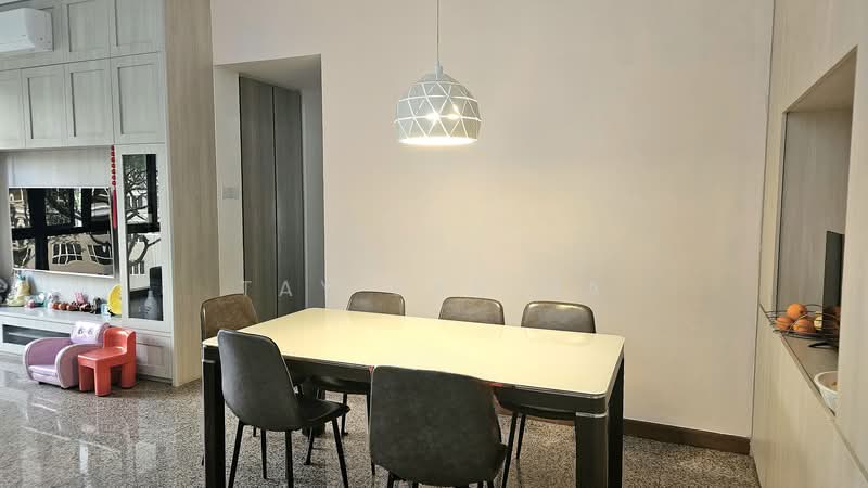 Seasons Park, 491 Yio Chu Kang Road, Room Rental, 120 sqft, Condominium For Rent, by Tay Sarina, 500140760 - Dining Room - PropertyGuru.com.sg