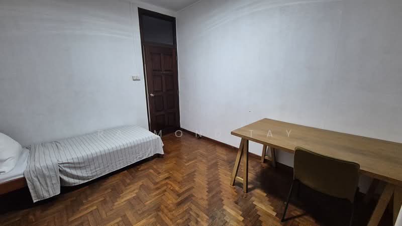 230H Tampines Street 21, 230H Tampines Street 21, Room Rental, 160 sqft, HDB Flat For Rent, by Raymond Tay, 500140763 - Bedroom - PropertyGuru.com.sg