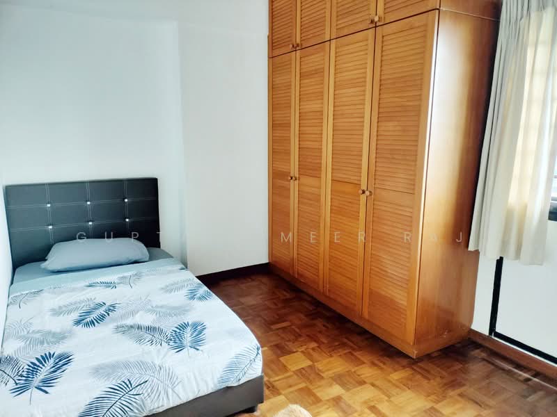 The Regalia, 2 River Valley Close, Room Rental, 150 sqft, Apartment For Rent, by Gupta Sameer Raj, 500140778 - Bedroom - PropertyGuru.com.sg