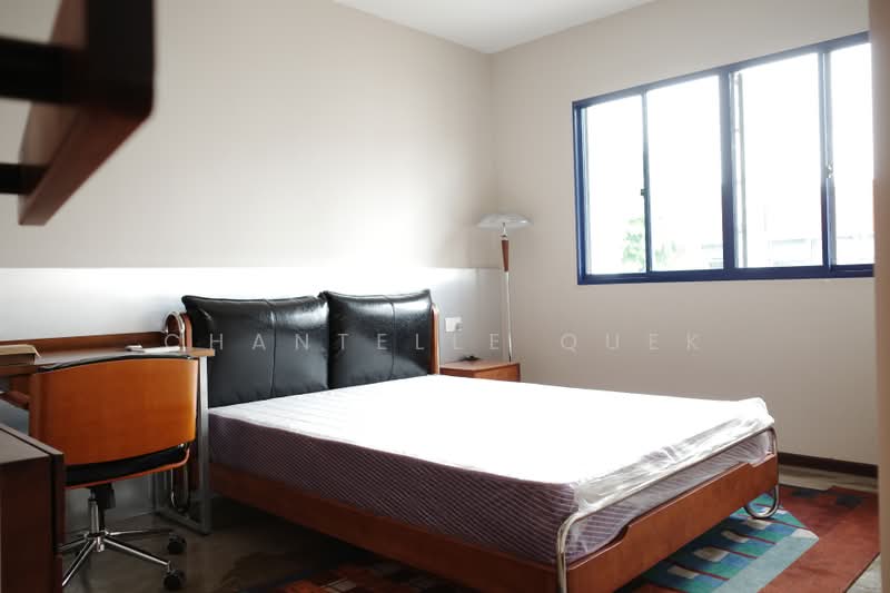Jalan Besar, Jalan Besar Road, Room Rental, 140 sqft, Walk-up Apartment For Rent, by Chantelle Quek, 500140792 - Room with window, $1900 - PropertyGuru.com.sg