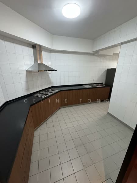 Fernwood Towers, 24 Fernwood Terrace, 3 Bedrooms, 1,636 sqft, Condominium For Sale, by Celine Tong, 500140798 - PropertyGuru.com.sg
