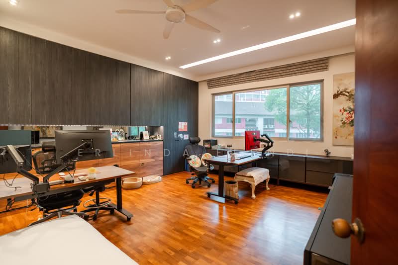 1km to Pei Hwa Primary! Renovated 2-Sty Semi-D | Huge Garden | Wide Frontage | 4,854 sqft Land, , 5 Bedrooms, 4,000 sqft, Semi-Detached House For Sale, by Erlinda Efendi, 500140824 - Study - PropertyGuru.com.sg