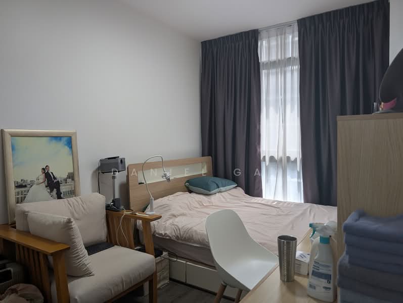 Symphony Suites, 1 Yishun Close, 4 Bedrooms, 1,023 sqft, Condominium For Sale, by Daniel Gay, 500140826 - Master Bedroom - PropertyGuru.com.sg