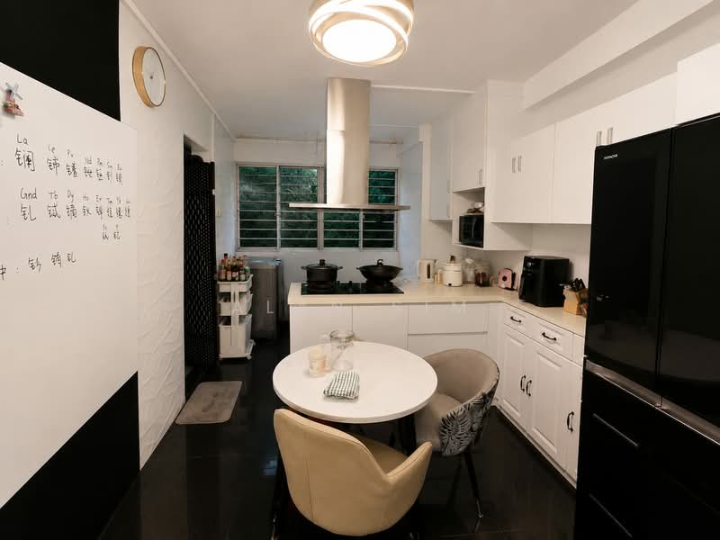 618 Bedok Reservoir Road, 618 Bedok Reservoir Road, 2 Bedrooms, 621 sqft, HDB Flat For Rent, by Alan Sim, 500140830 - Kitchen - PropertyGuru.com.sg