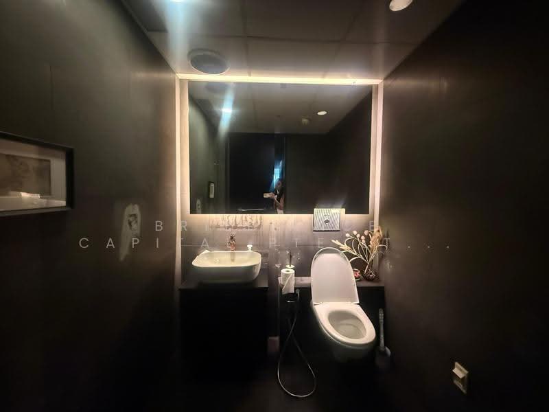38A Martin Road, Orchard / River Valley, 2,939 sqft, Other Retail For Rent, by MJ ZHUO, 500140831 - Bathroom - CommercialGuru.com.sg