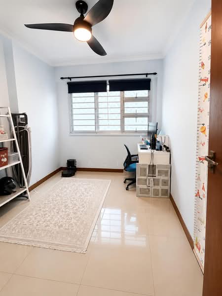 889B Woodlands Drive 50, 889B Woodlands Drive 50, 3 Bedrooms, 1,001 sqft, HDB Flat For Sale, by Baqi J, 500140834 - Bedroom - PropertyGuru.com.sg