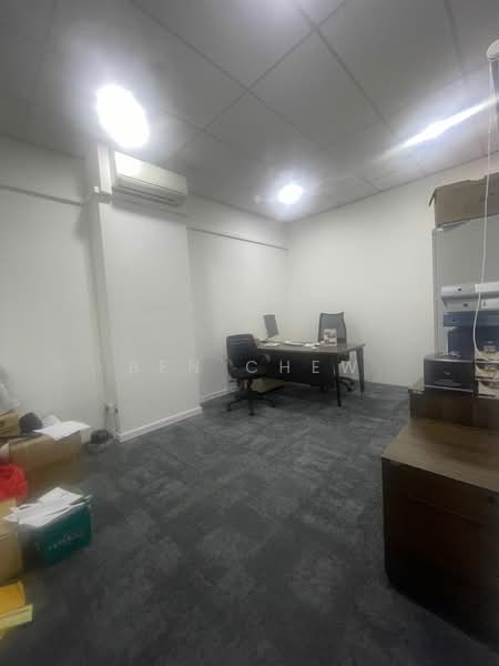 Tradehub 21, 18 Boon Lay Way, 200 sqft, Light Industrial (B1) For Rent, by Ben Chew, 500140835 - Interior - CommercialGuru.com.sg