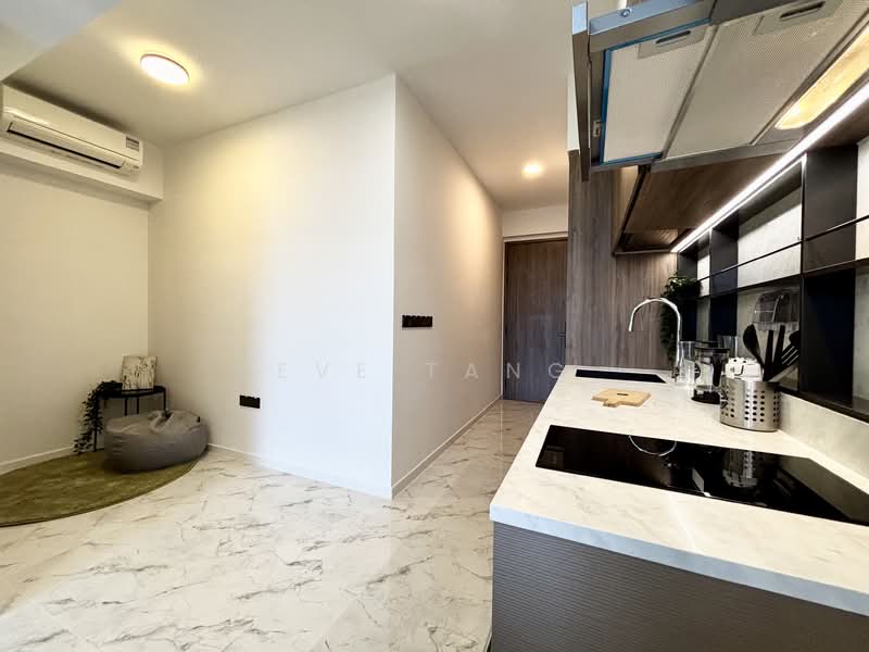 Sceneca Residence, 26 Tanah Merah Kechil Link, 1 Bedroom, 538 sqft, Condominium For Rent, by Eve Tang, 500140848 - Kitchen - PropertyGuru.com.sg