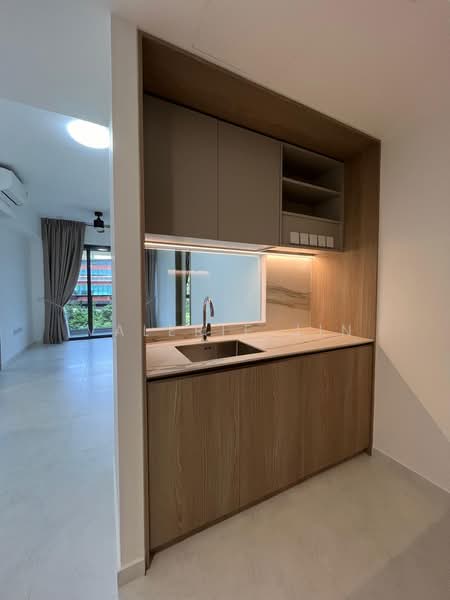 One-North Eden, 8 Slim Barracks Rise, 2 Bedrooms, 689 sqft, Condominium For Rent, by Valerie Jin, 500140851 - Kitchen - PropertyGuru.com.sg