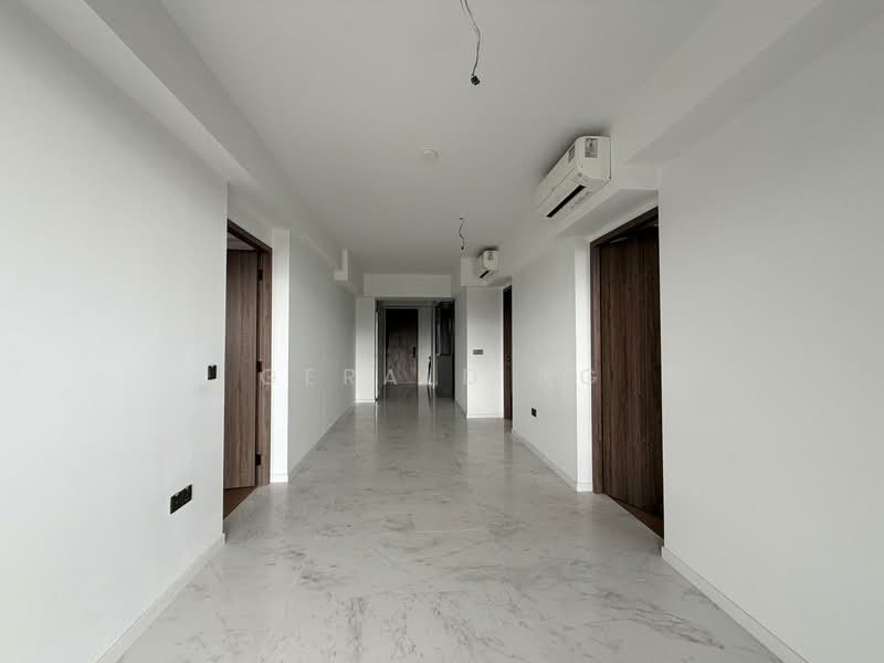 Sceneca Residence, Tanah Merah Kechil Link, 3 Bedrooms, 903 sqft, Condominium For Rent, by Gerald Ng, 500140856 - Corridor - PropertyGuru.com.sg