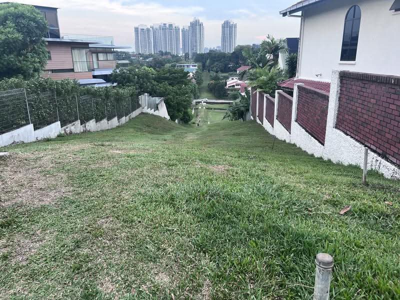 D10.RARE $18XXPSF RENOVATED BUNGALOW. FREEHOLD. CONVENIENT. SERENE. JEAN 93571119, Namly, Holland, Greenleaf, Mount Sinai, Holland Grove, Grove Avenue, Tanglin / Holland / Bukit Timah, 5 Bedrooms, 9,750 sqft, Bungalow House For Sale, by Jean Ong, 500140858 - Exterior - PropertyGuru.com.sg