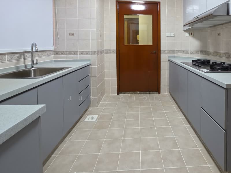 Seasons Park, 499 Yio Chu Kang Road, 3 Bedrooms, 1,292 sqft, Condominium For Rent, by Judy Choi, 500140872 - Kitchen - PropertyGuru.com.sg